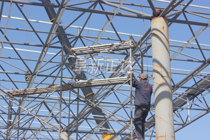 加油站钢结构网架制作安装工程